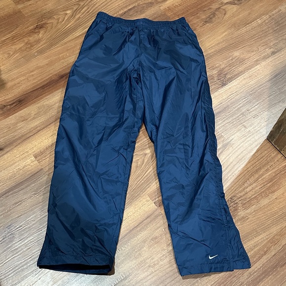 Nike Men's Navy Blue Joggers - Picture 1 of 3